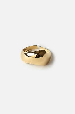 Dipua Anel Majo em - Design Intrigante com uma Presença Forte
