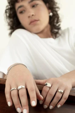 Dipua Anel Saara Banhado a - Geometria em Harmonia