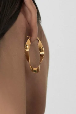 Dipua Argola Twist Dourada