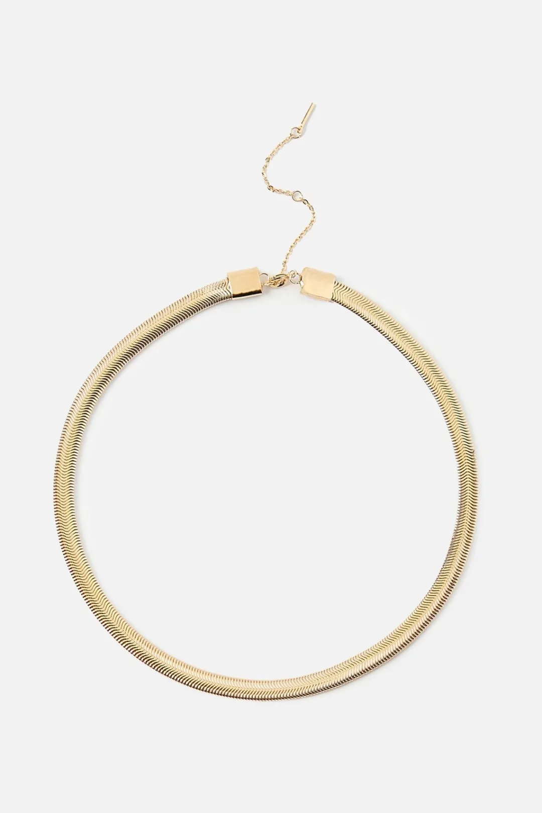 Dipua Argola Twist Prateada: linda para diferentes estilos