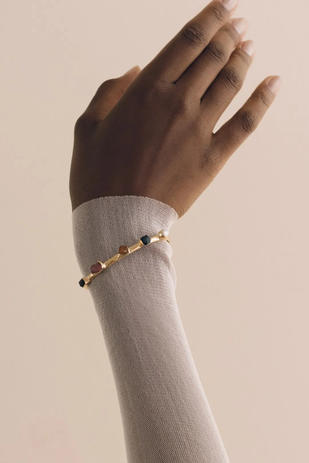 Dipua Bracelete Astral Dourado: Estilo Celestial