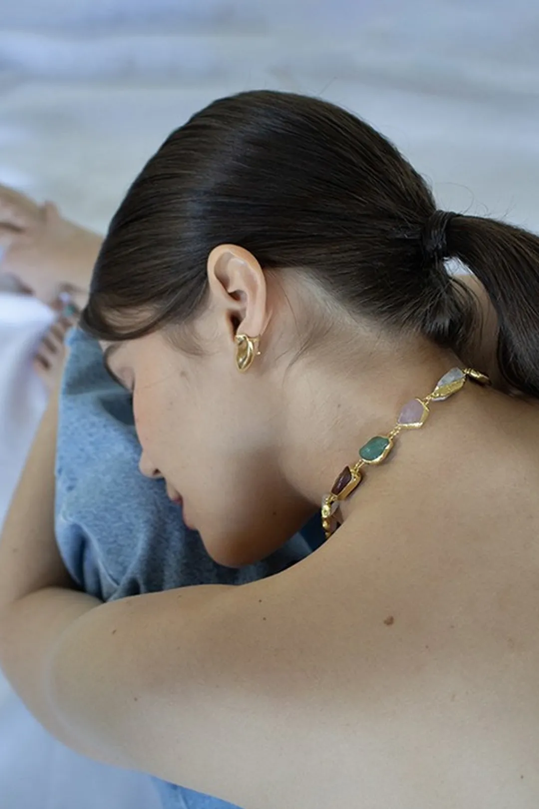 Dipua Brinco Bertha Banhado a Ouro - Feminilidade e Tendência em Cada Detalhe