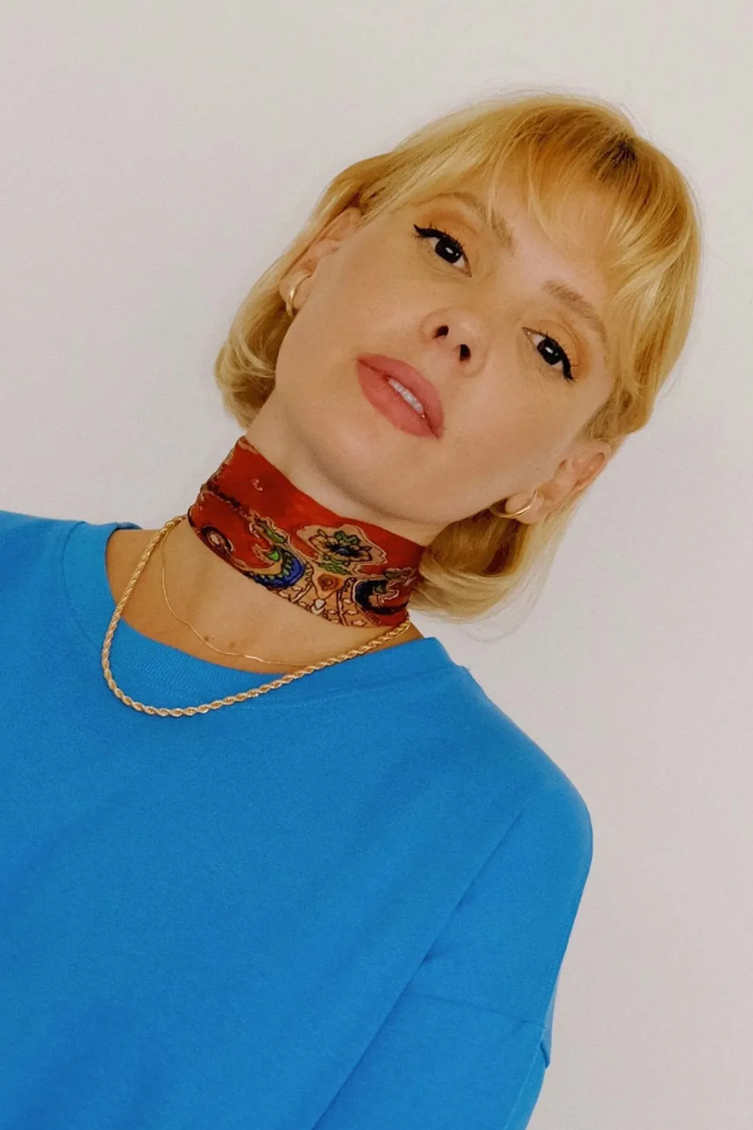 Dipua Brinco Nalu: Charme Prateado em Alta