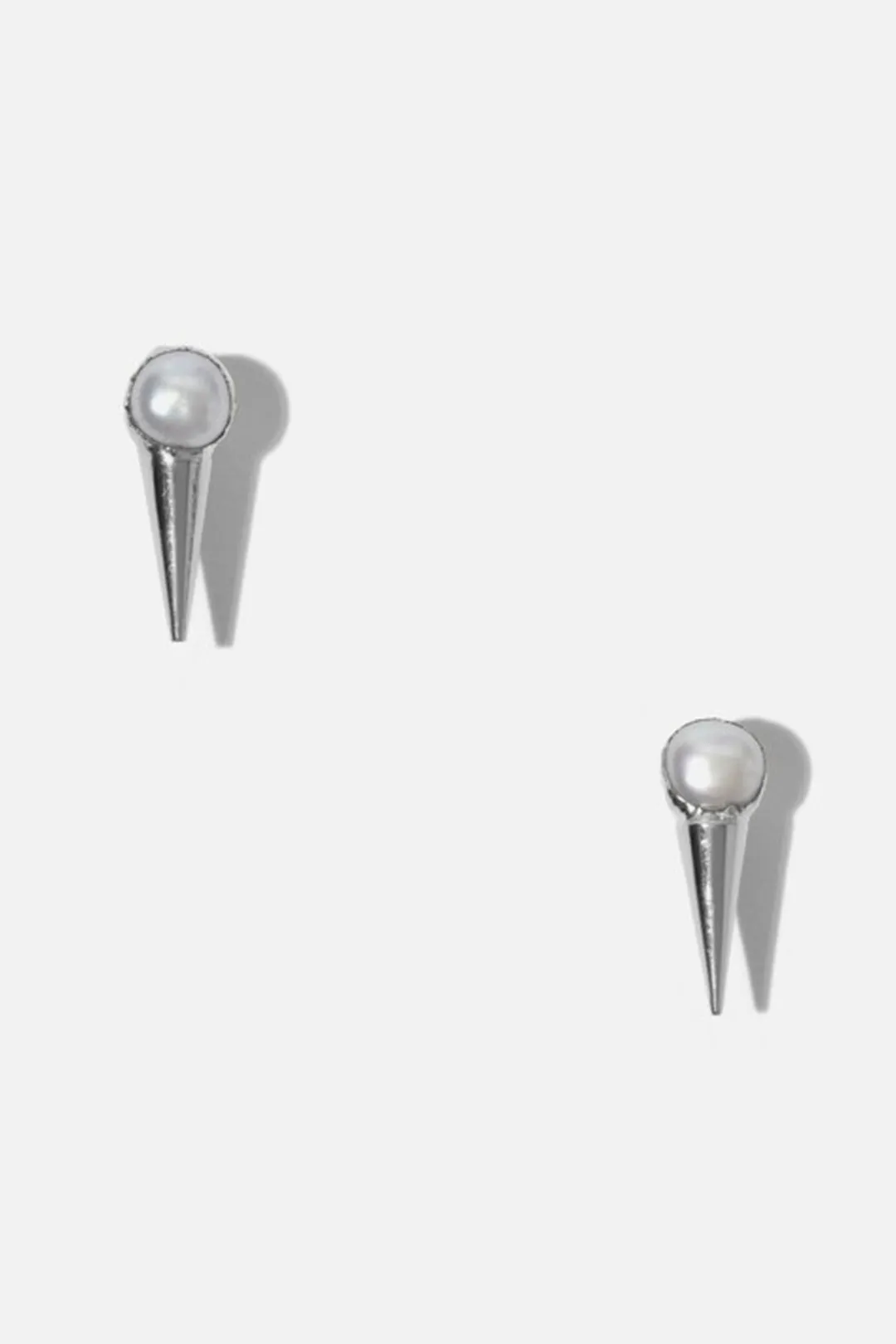 Dipua Brinco Spike Perola Prata
