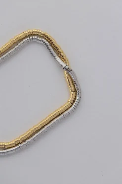 Dipua Colar Edi: Acessório Dourado que Encanta