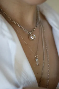 Dipua Colar Gaten Banhado a Prata - Estilo Moderno com Um Toque de Originalidade
