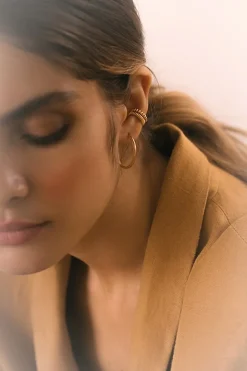 Dipua Ear Cuff Aria Banhado a - Leveza e Estilo em Uma Peça Única