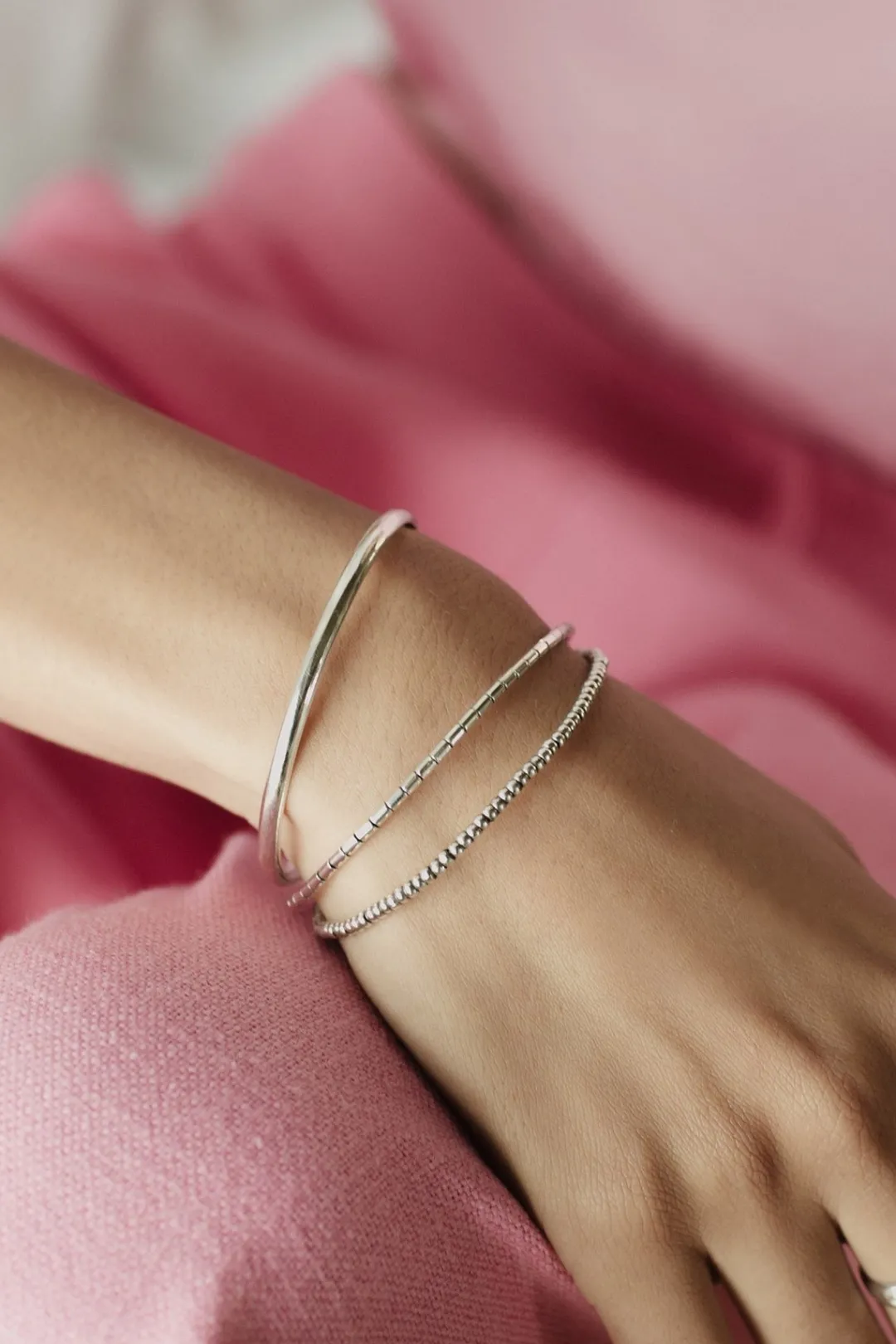 Dipua Pulseira Isla Banhada a Prata - Beleza e Estilo em Cada Pérola